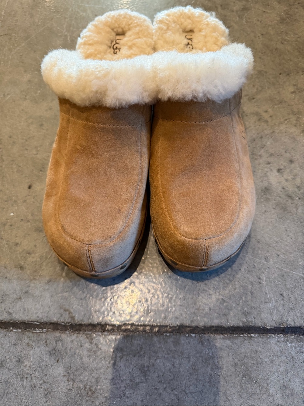 Ugg clogs - Picture 3 of 6